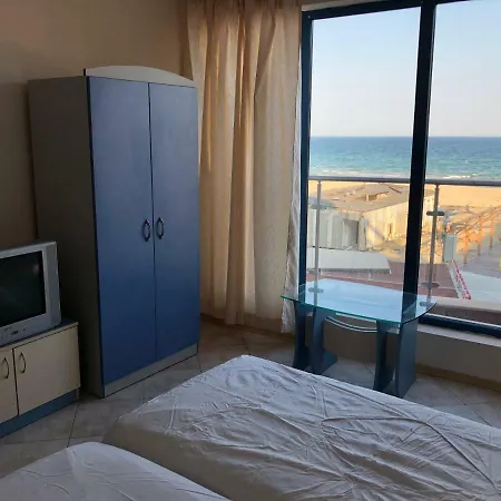 Apartment Апартамент С Изглед Към Морето *
